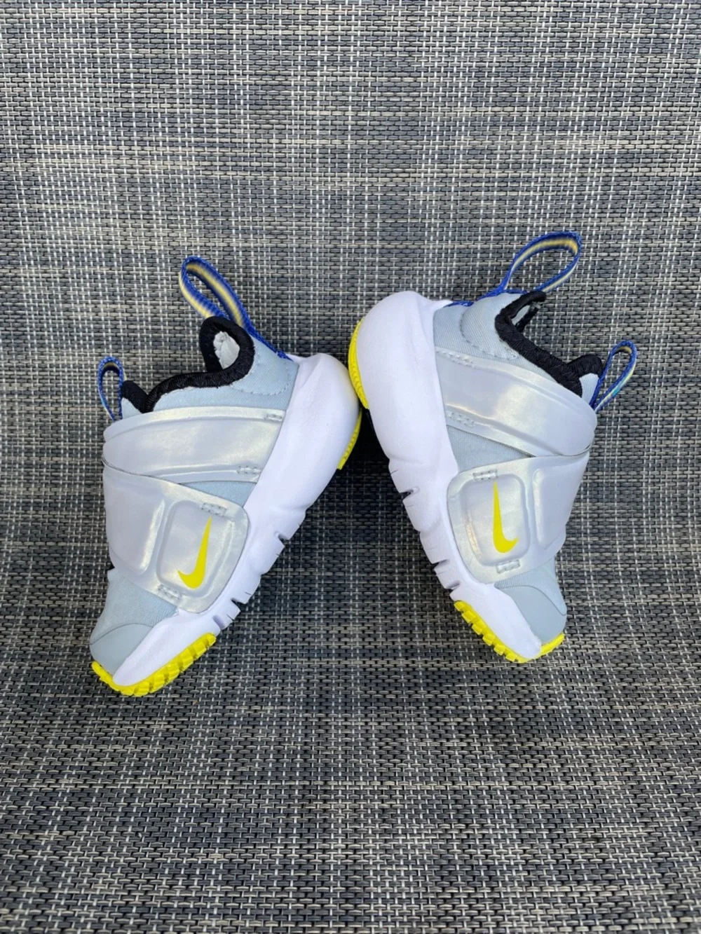 Nike Flex Advance SE 